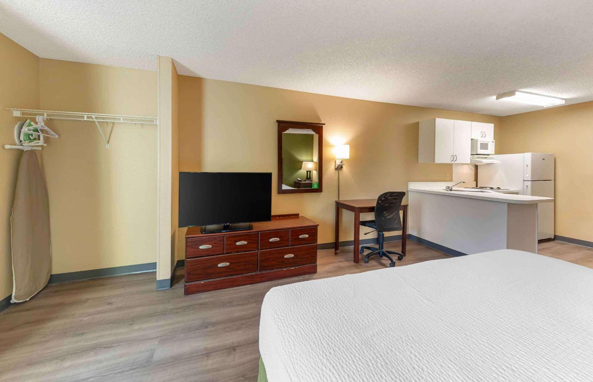 Extended Stay America Suites - Los Angeles - Ontario Airport Guasti Екстериор снимка