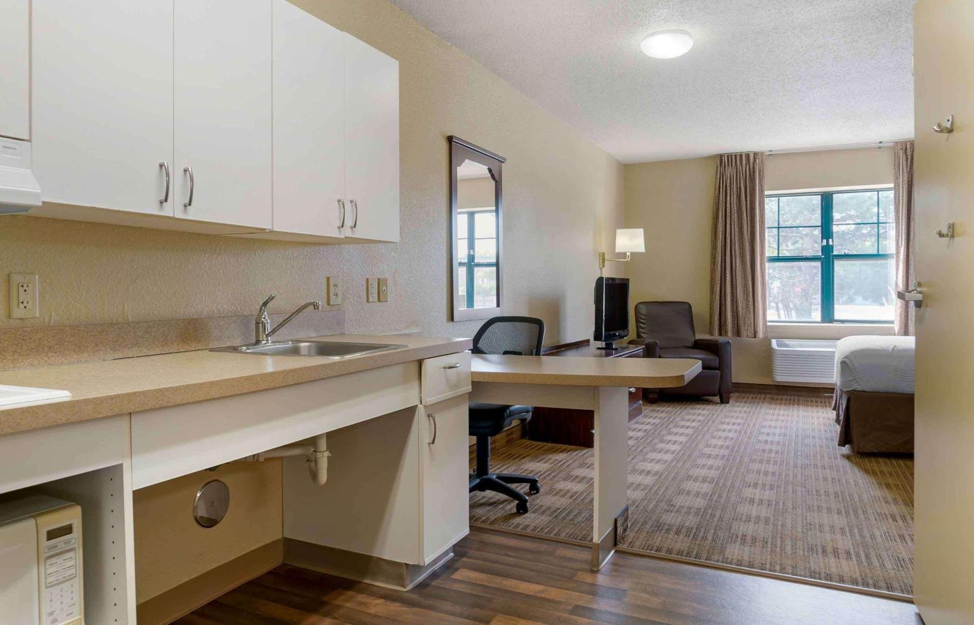 Extended Stay America Suites - Los Angeles - Ontario Airport Guasti Екстериор снимка