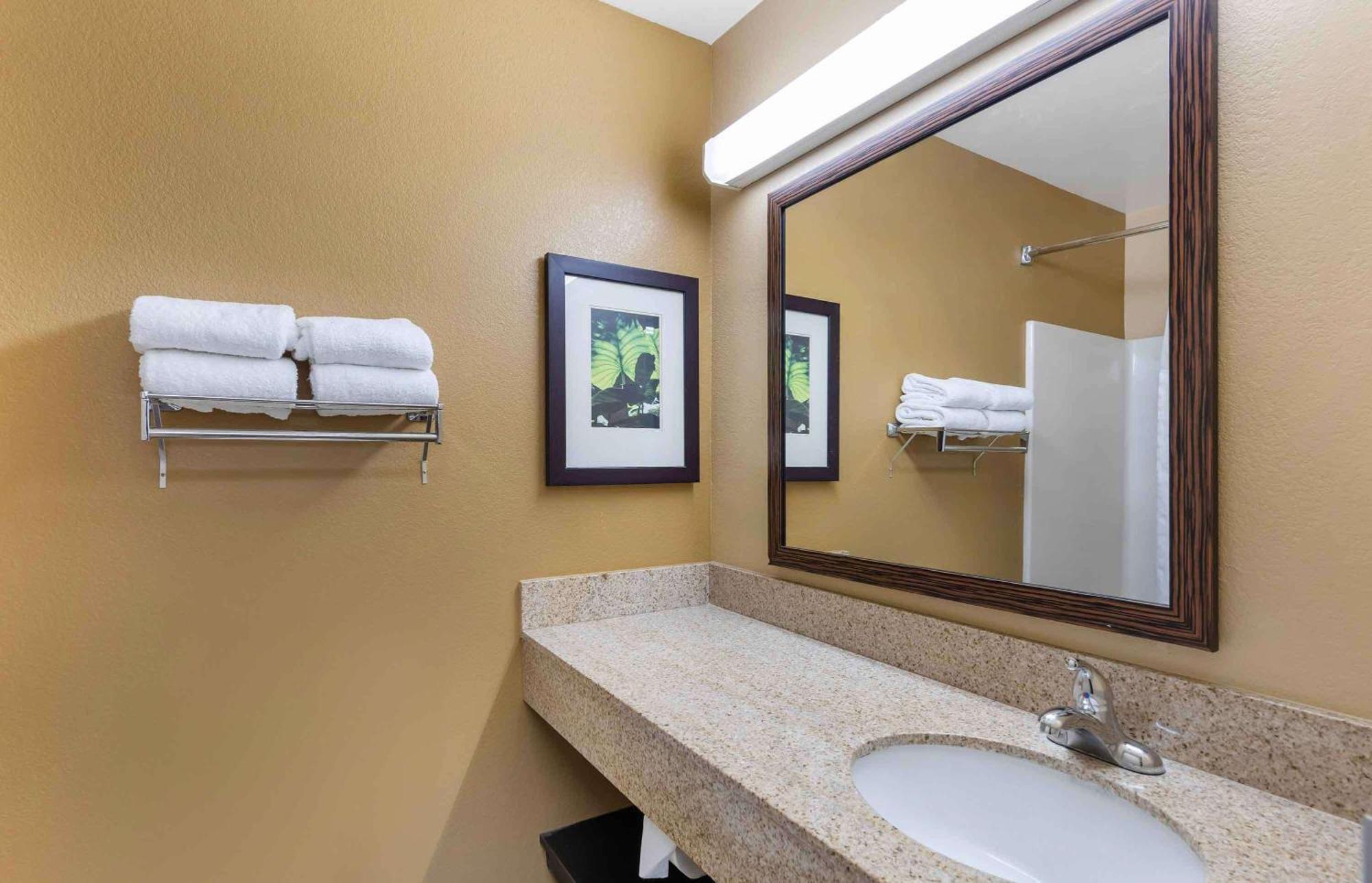 Extended Stay America Suites - Los Angeles - Ontario Airport Guasti Екстериор снимка